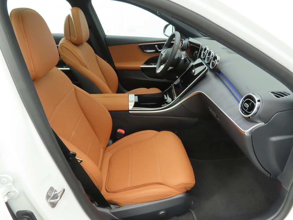 Thumbnail: 2025 Mercedes-Benz C-Class - 20