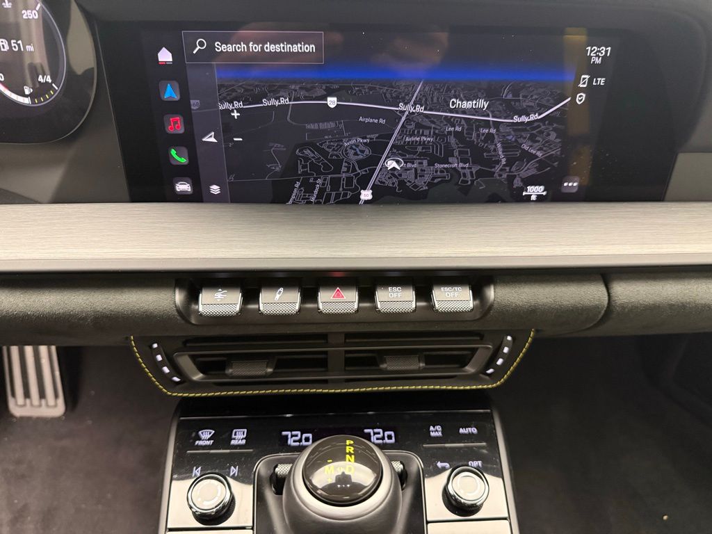 Thumbnail: 2024 Porsche 911 - 13