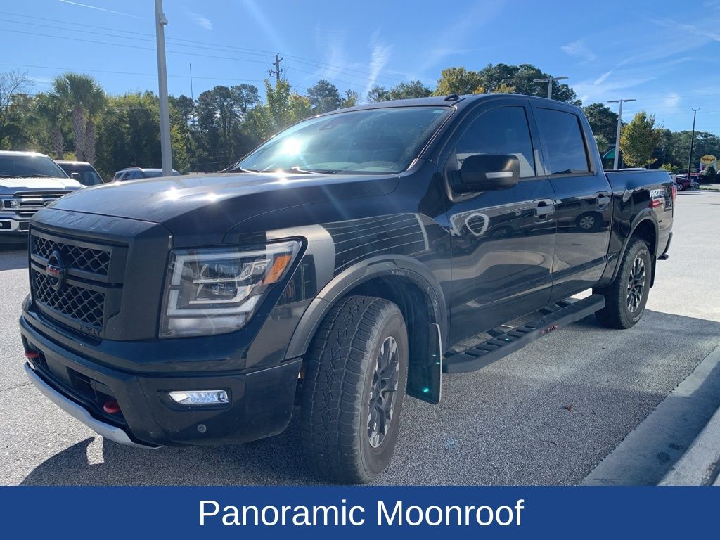2021 Nissan TITAN Crew Cab PRO-4X 4x4