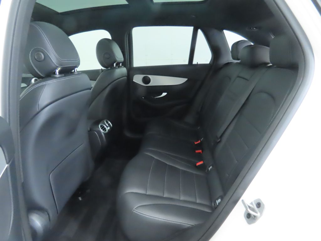 Thumbnail: 2022 Mercedes-Benz GLC - 21