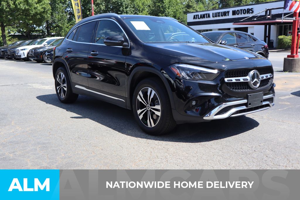 2025 Mercedes Benz GLA 250 photo 3