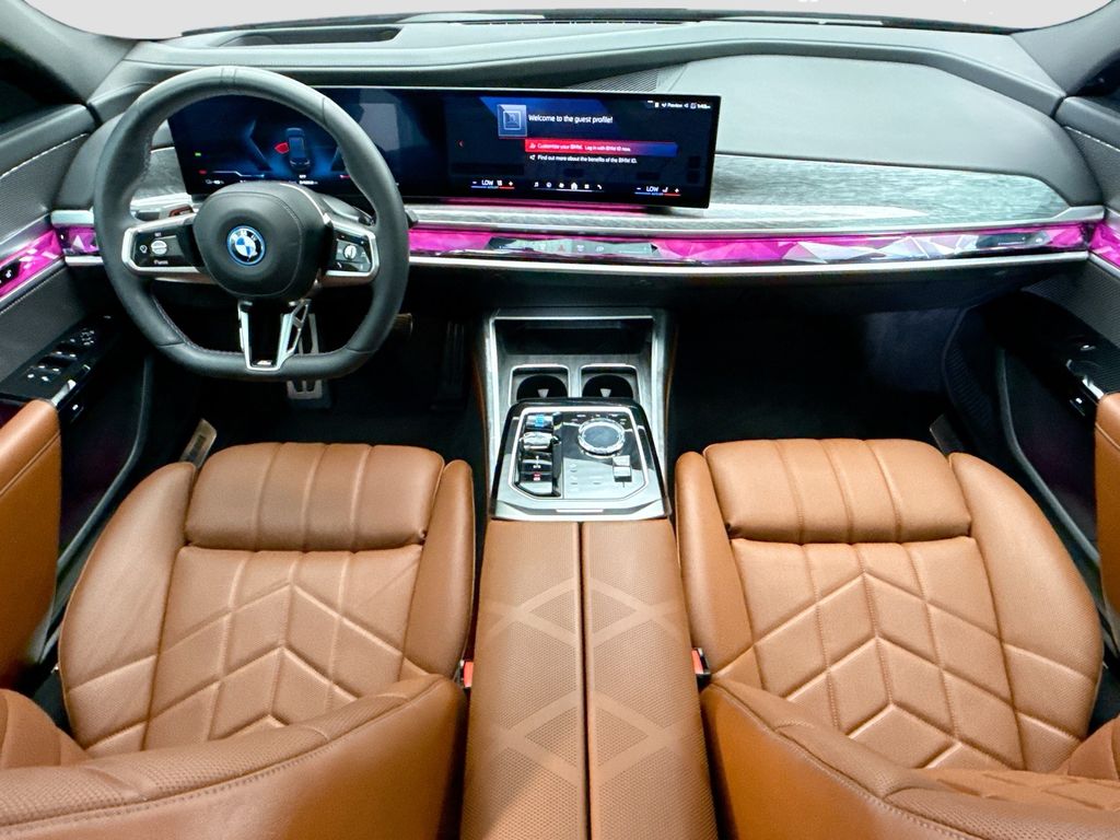 Thumbnail: 2024 BMW i7 - 13