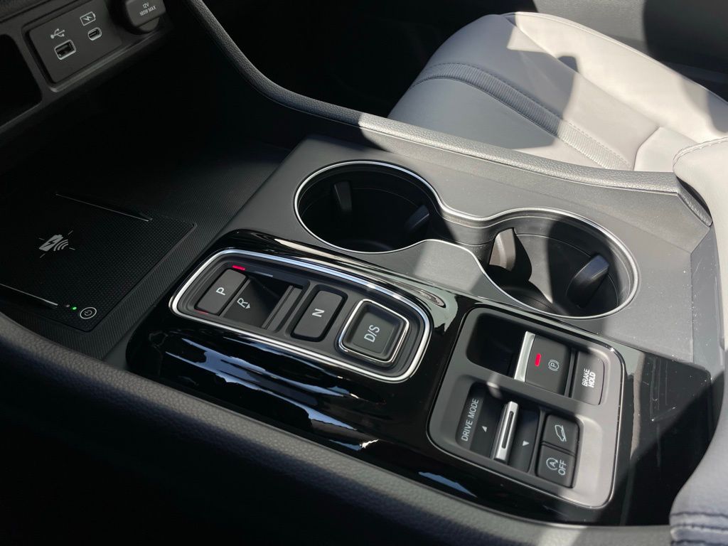 Thumbnail: 2025 Honda Pilot - 20
