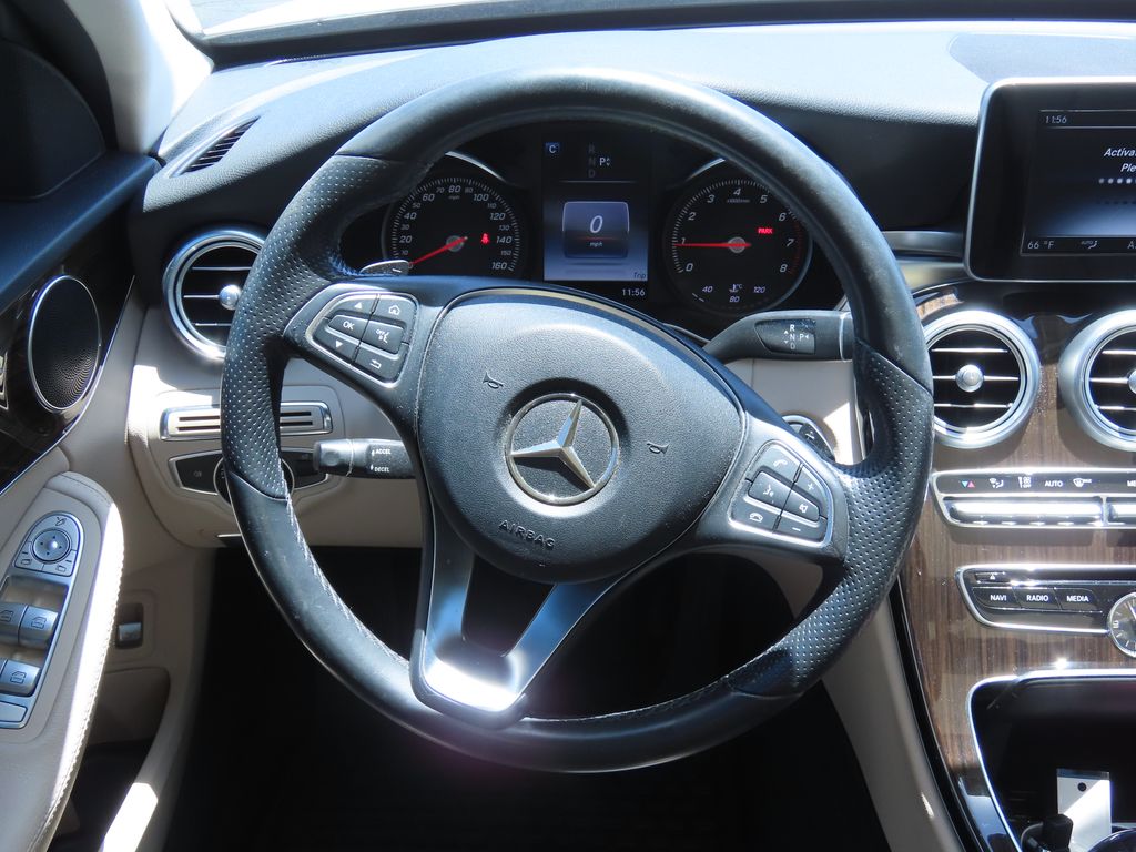 Thumbnail: 2017 Mercedes-Benz C-Class - 6