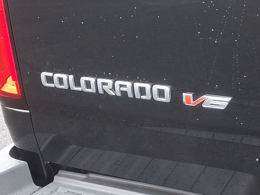 Thumbnail: 2019 Chevrolet Colorado - 30