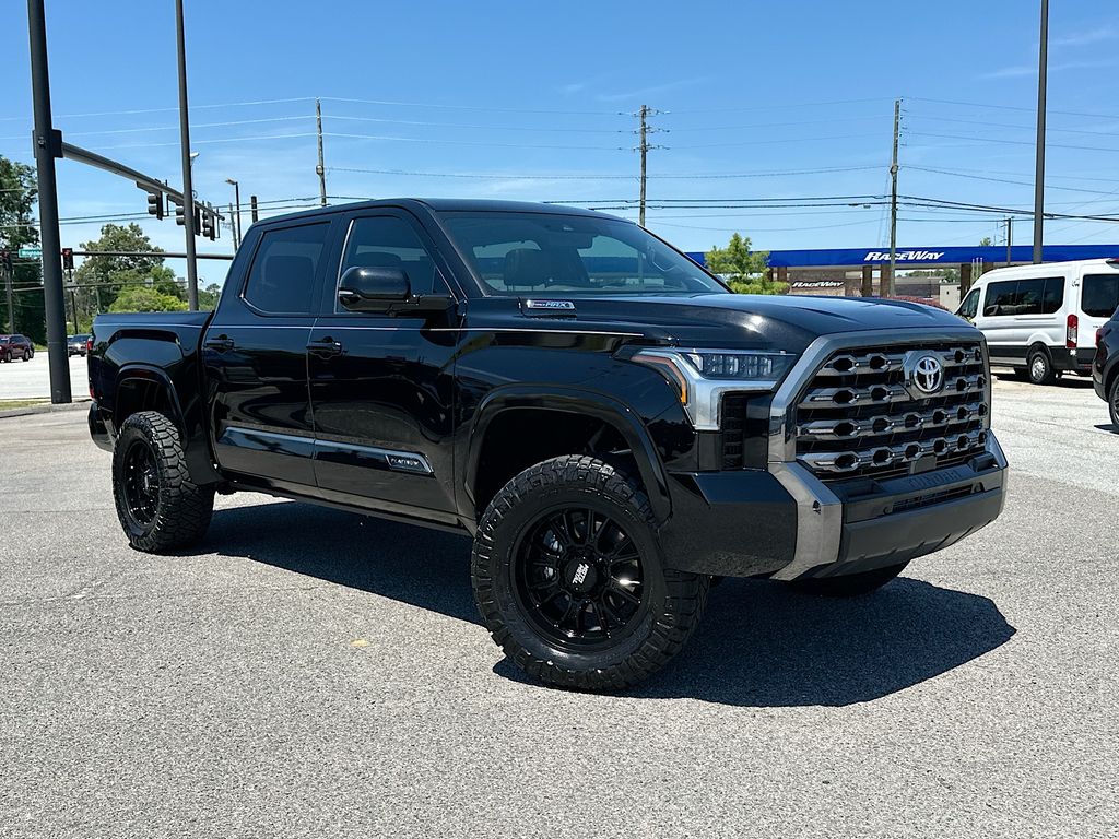2025 Toyota Tundra Hybrid Platinum