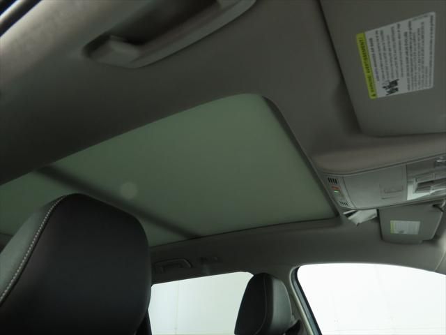 Thumbnail: 2026 Volkswagen Taos - 16