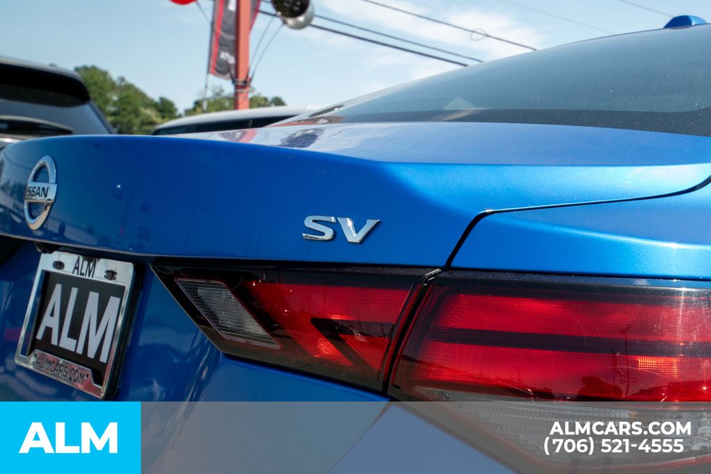 2023 Nissan Sentra SV photo 7