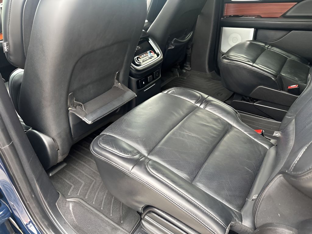 Used Car 2019 Lincoln Navigator L  L Reserve For Sale Under $40,000 In Austin, Texas