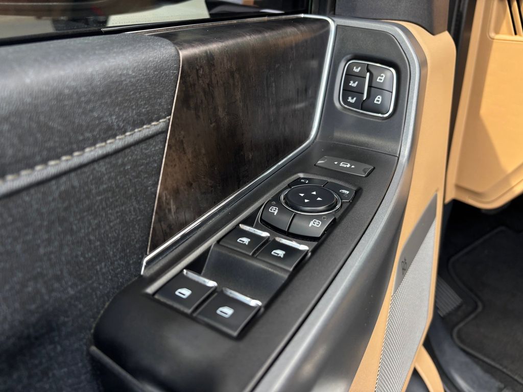Used Car 2023 Ford F-250sd  Lariat For Sale Under $70,000 In Austin, Texas
