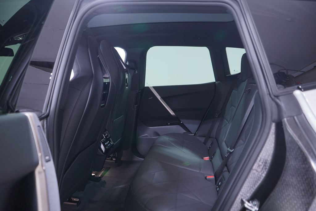 Thumbnail: 2026 BMW iX - 9