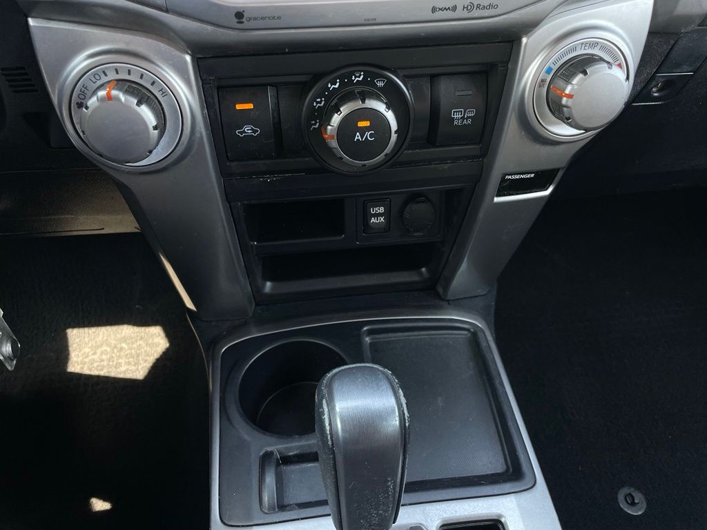 Thumbnail: 2017 Toyota 4Runner - 18