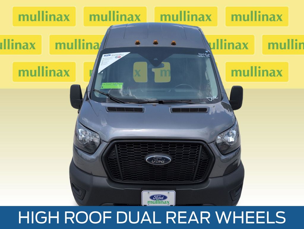 Certified Used 2024 Gray Ford Base image 14