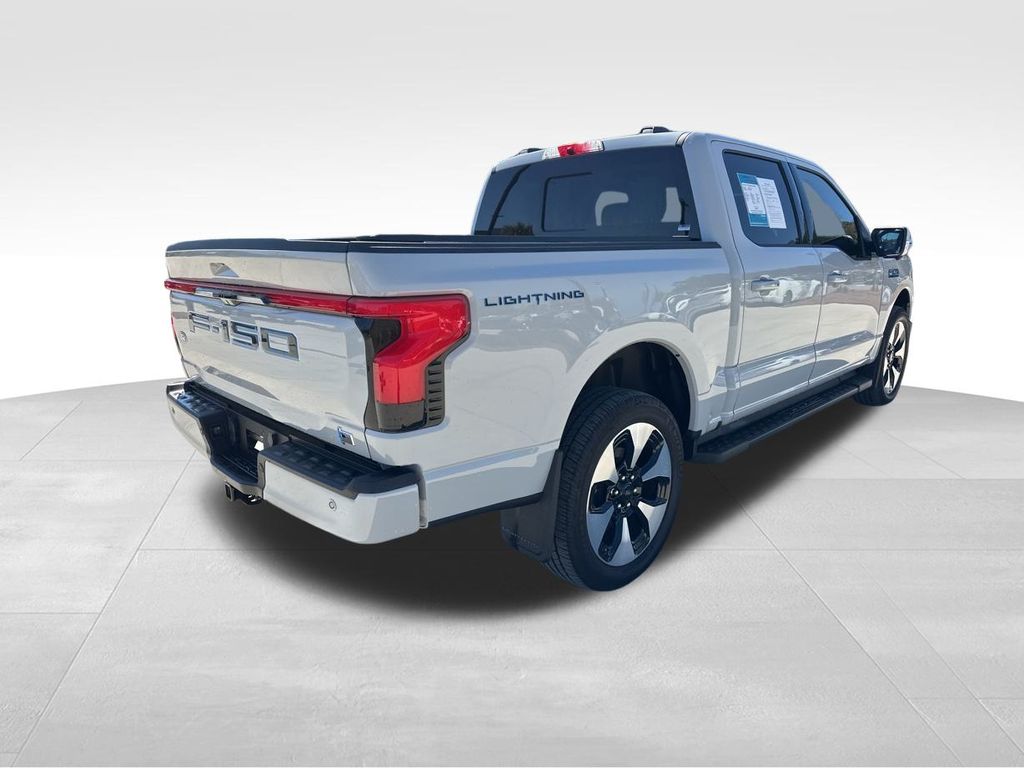 2024 Avalanche Ford F-150 Lightning Platinum AWD Truck