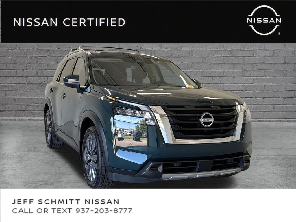 Black (Obsidian Green Pearl) 2025 Nissan Pathfinder SUV / Crossover Front-Wheel Drive 9-Speed Automatic