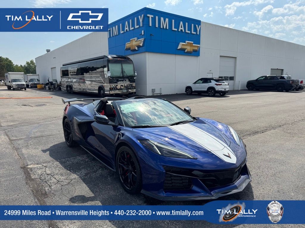 2027 Chevrolet Corvette Azul (Admiral Blue Metallic) Descapotable Tracción trasera 8 velocidades Doble cloch