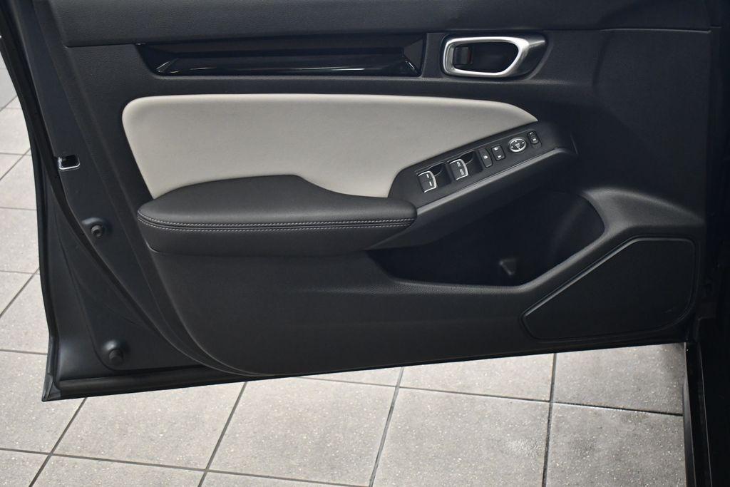 Thumbnail: 2023 Honda Civic - 14