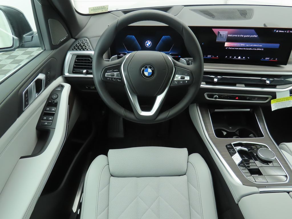 2025 BMW X5 sDrive40i 10