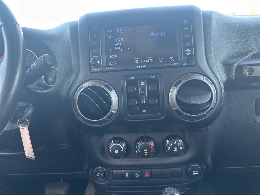 Used 2018 Jeep Wrangler JK SUV