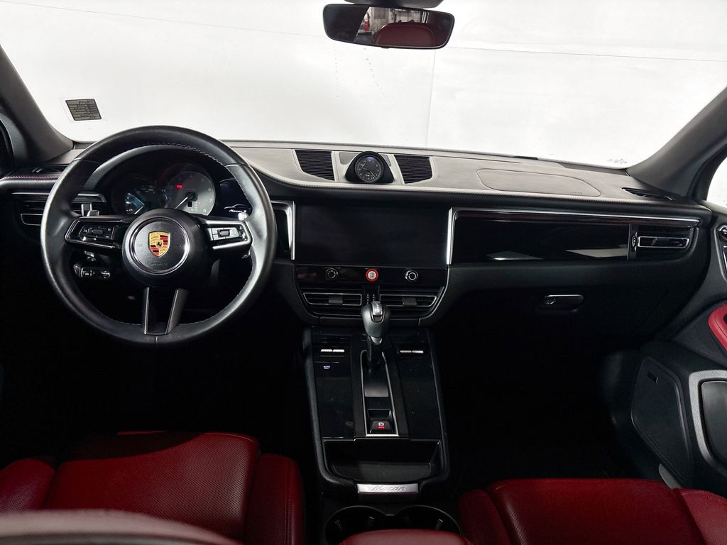 2023 Porsche Macan S