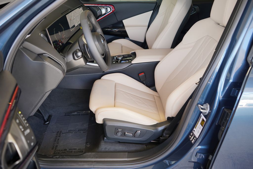 Thumbnail: 2026 BMW X3 - 10