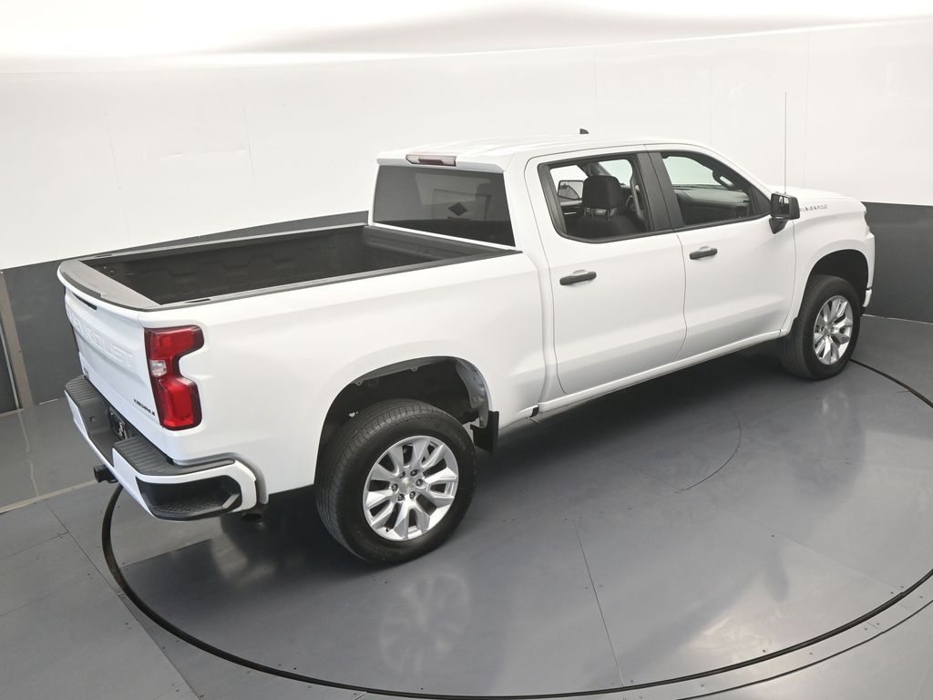 Used 2022 Summit White Chevrolet Custom image 51