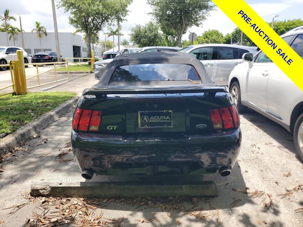 Used 2002 Ford Mustang Convertible