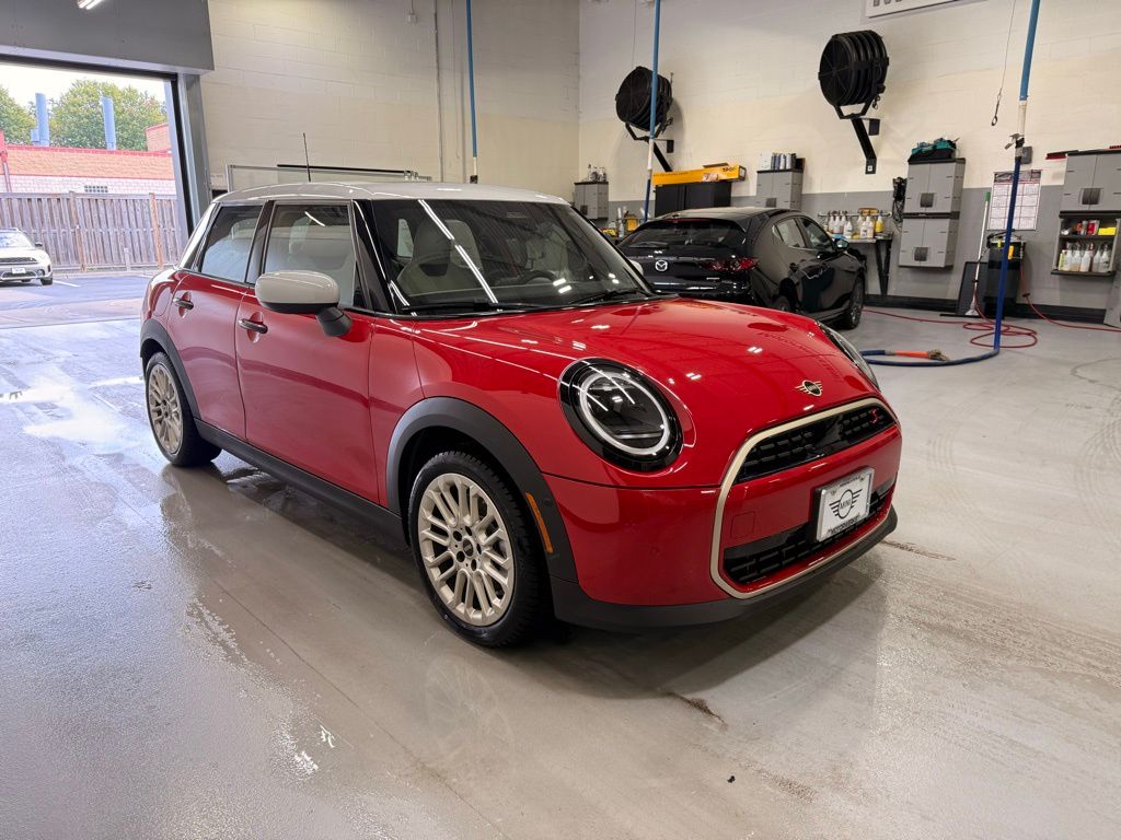 Thumbnail: 2025 MINI Cooper Hardtop - 7