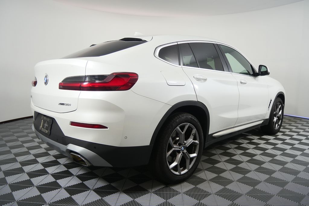 Thumbnail: 2024 BMW X4 - 3