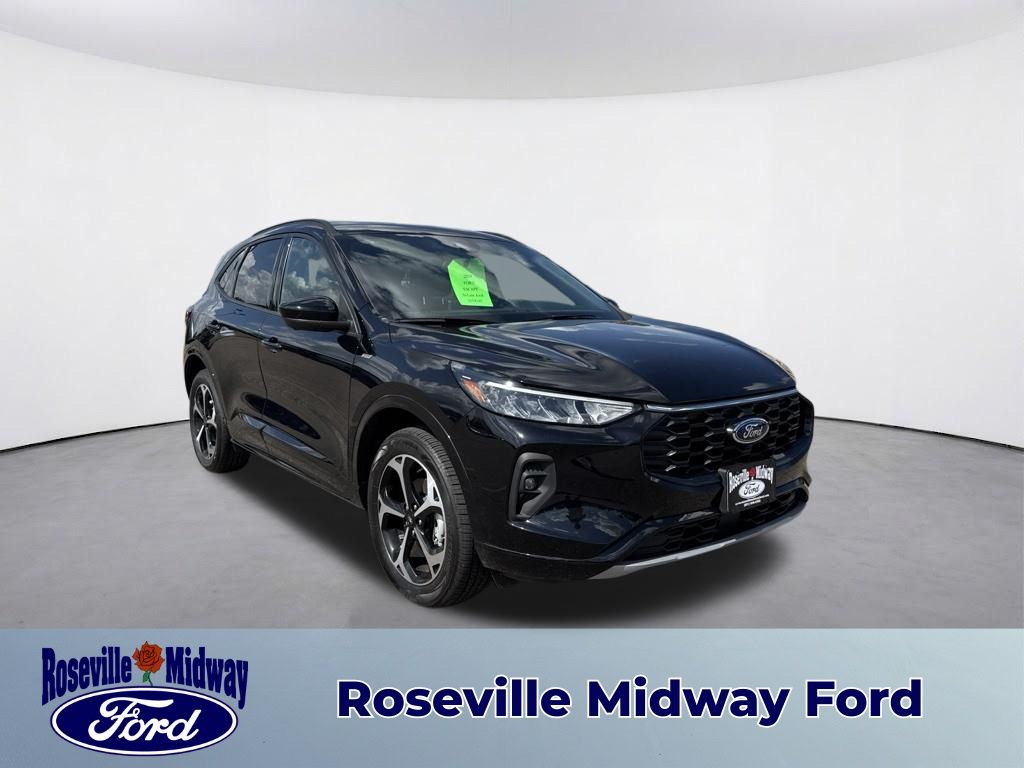 Black Metallic 2024 Ford Escape SUV / Crossover All-Wheel Drive 8-Speed Automatic