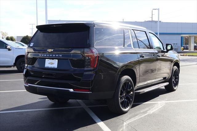 Thumbnail: 2026 Chevrolet Suburban - 8