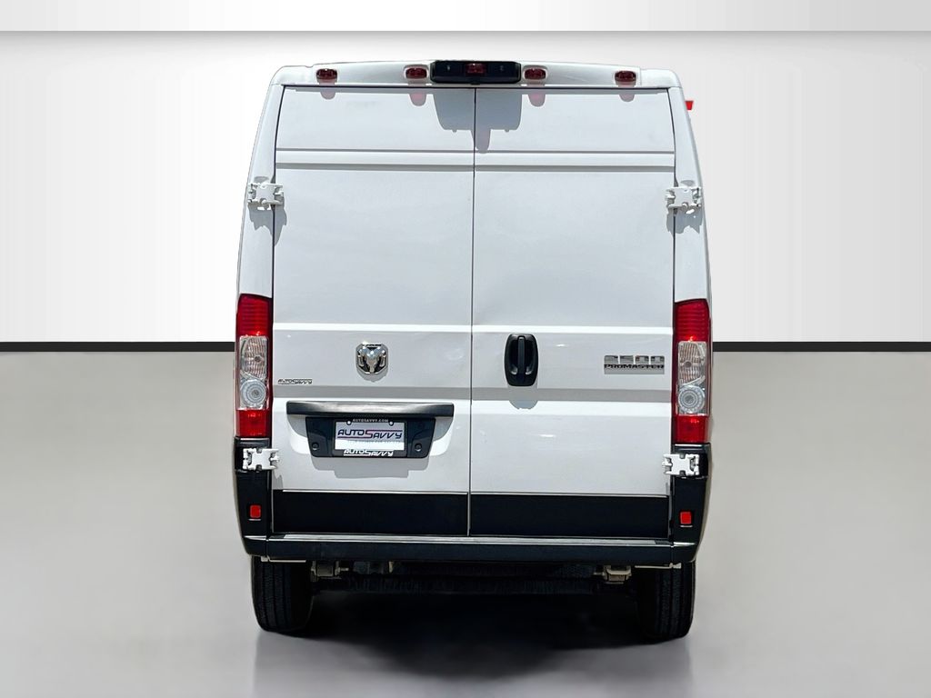 Used 2025 White Ram High Roof image 6