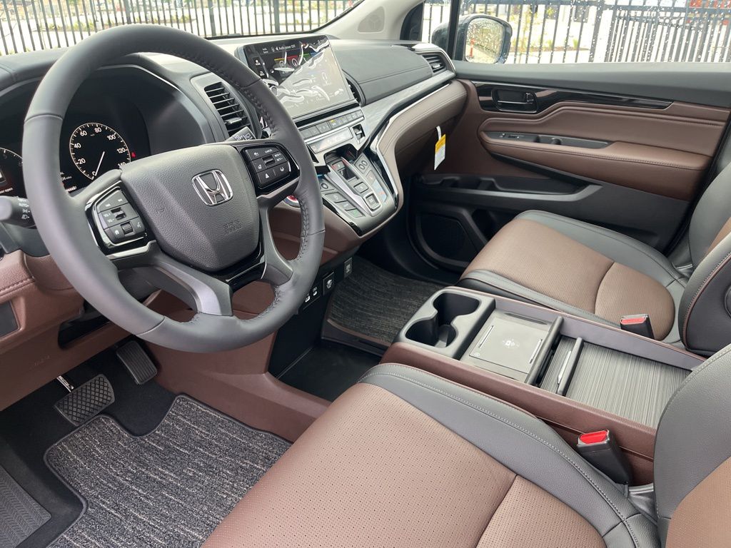 Thumbnail: 2026 Honda Odyssey - 11