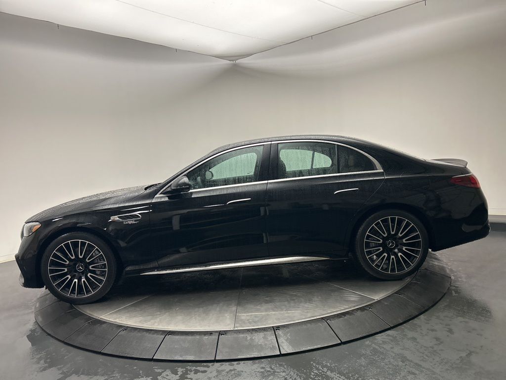 Thumbnail: 2026 Mercedes-Benz E-Class - 4