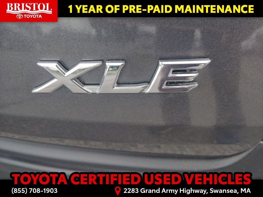 Used 2025 Toyota Sienna Van