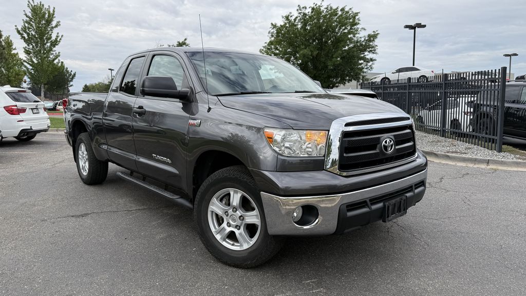  2013 Toyota Tundra Grade Double Cab 5.7L FFV 4WD   