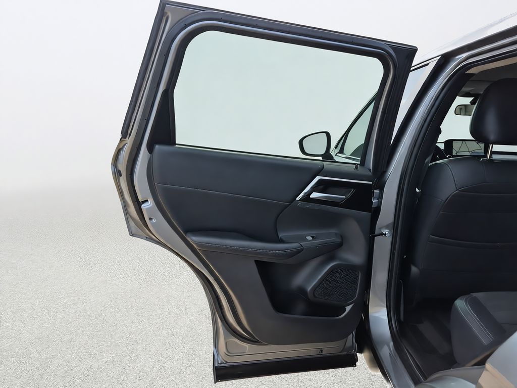 2022 Mitsubishi Outlander SE Gray at Emmons Autoplex