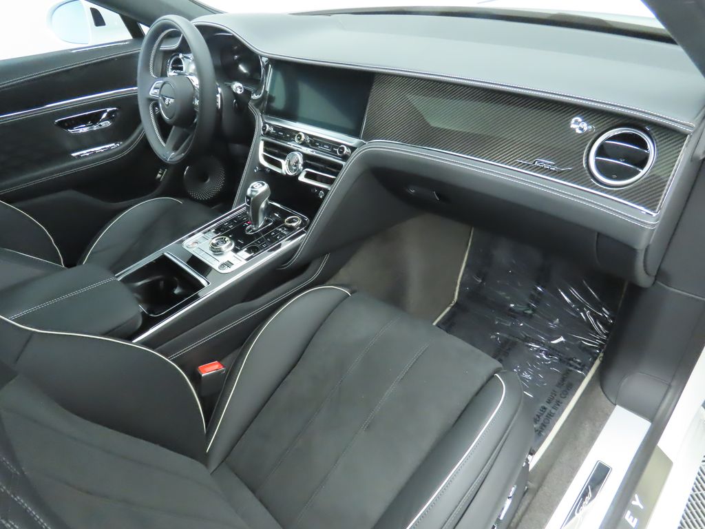 Thumbnail: 2025 Bentley Flying Spur - 18