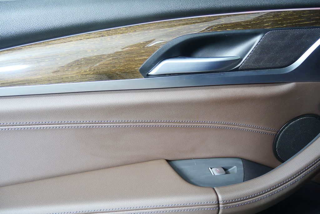 Thumbnail: 2022 BMW X3 - 14