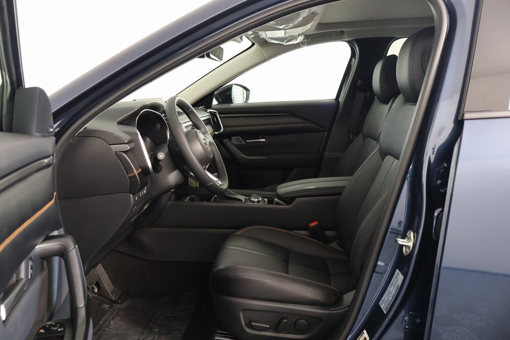 Thumbnail: 2026 Mazda CX-50 - 6