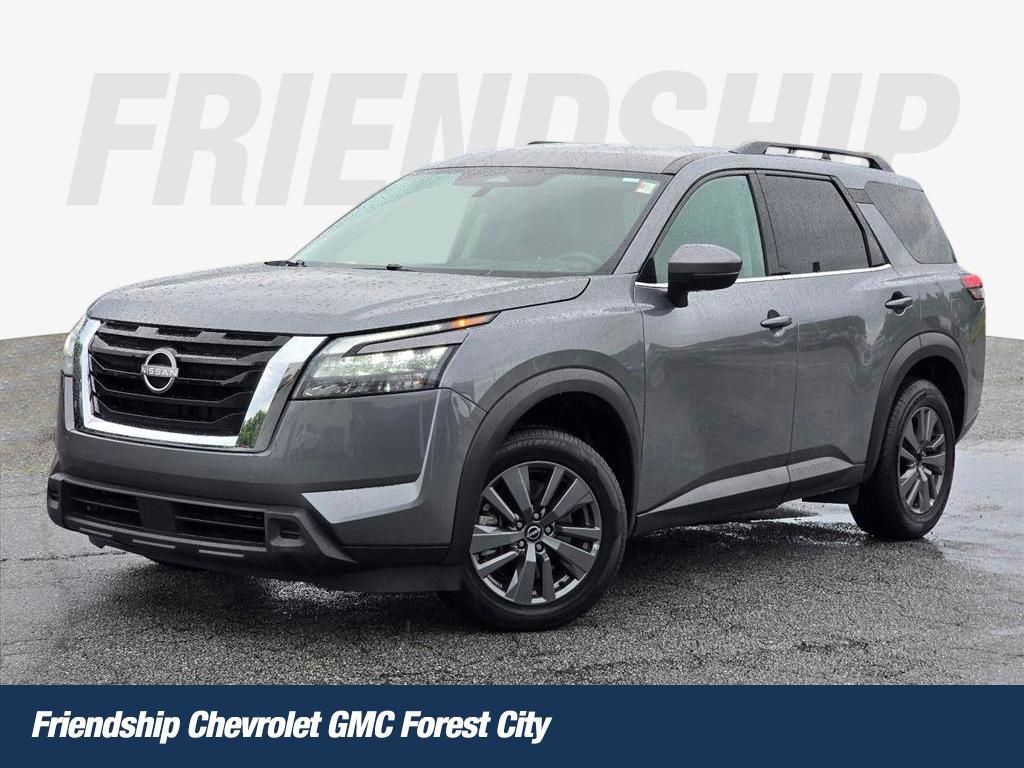  2024 Nissan Pathfinder SV FWD   