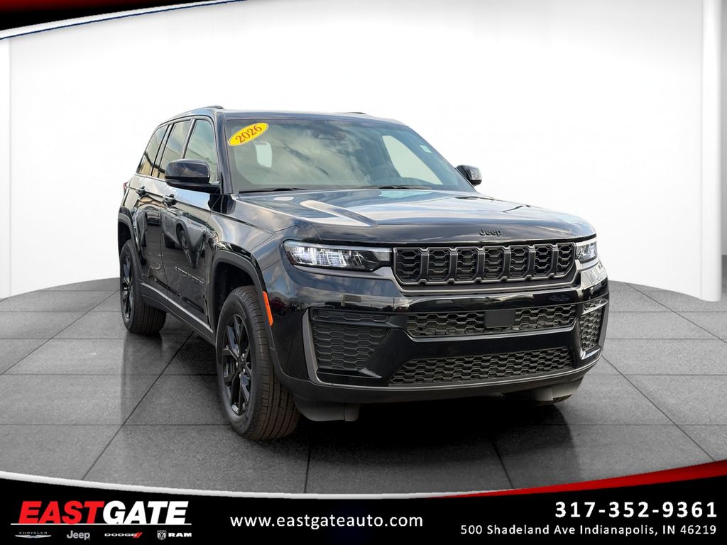 Diamond Black Crystal Pearlcoat 2026 Jeep Grand Cherokee SUV / Crossover Four-Wheel Drive 8-Speed Automatic