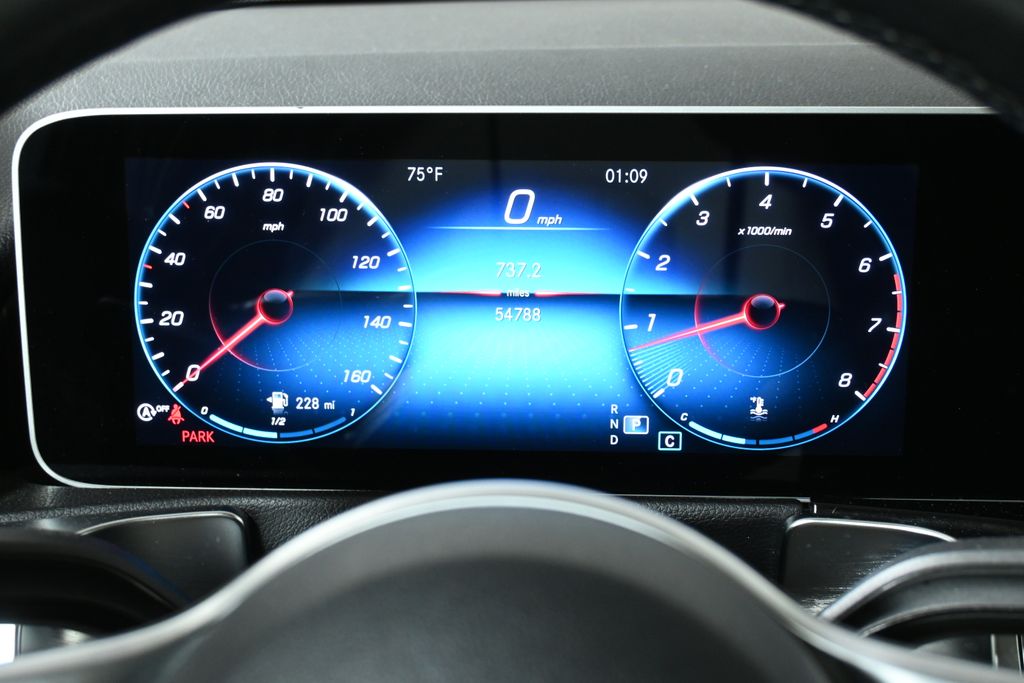 2021 Mercedes-Benz GLB 250 18