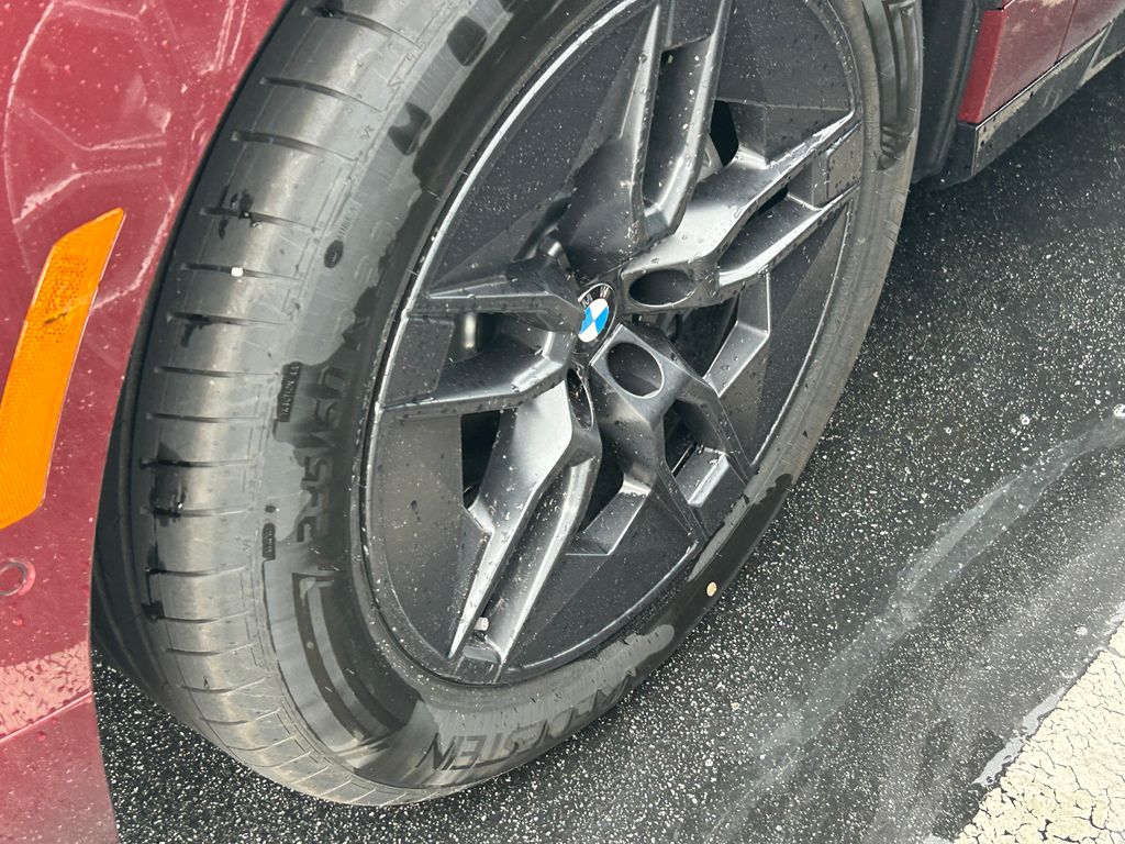 Thumbnail: 2026 BMW iX - 3