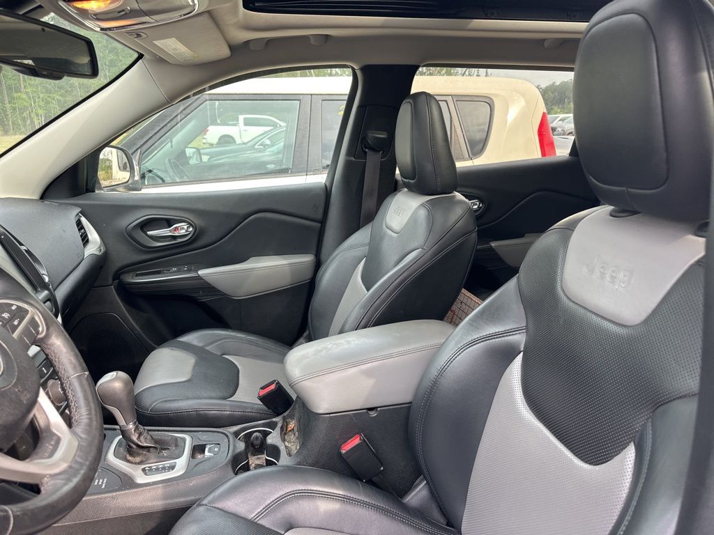 2014 Billet Silver Metallic Clearcoat Jeep Cherokee Limited 4X4 SUV