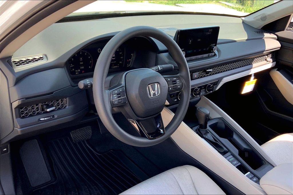 2024 Honda Accord EX 8