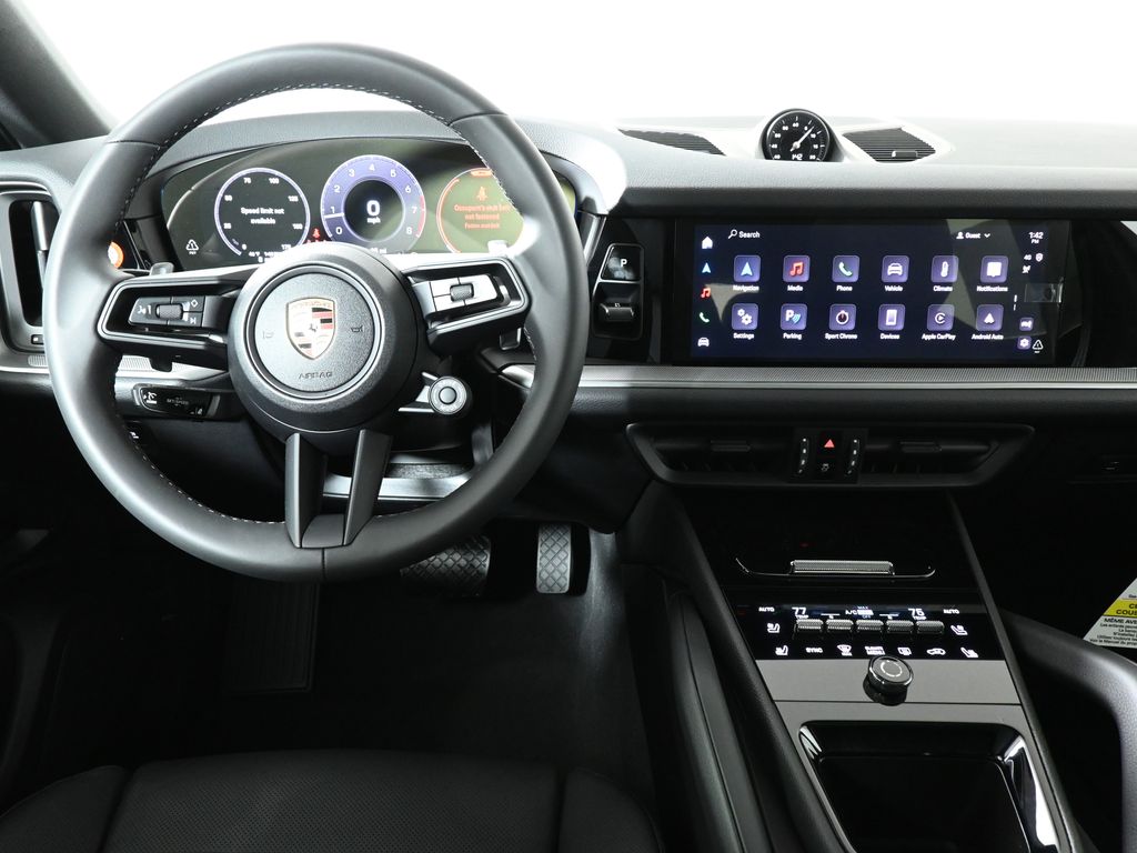 2025 Porsche   18