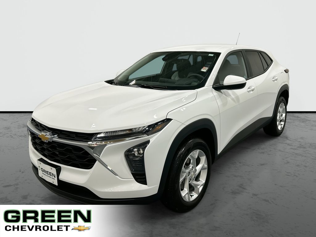 2025 Chevrolet Trax LS FWD