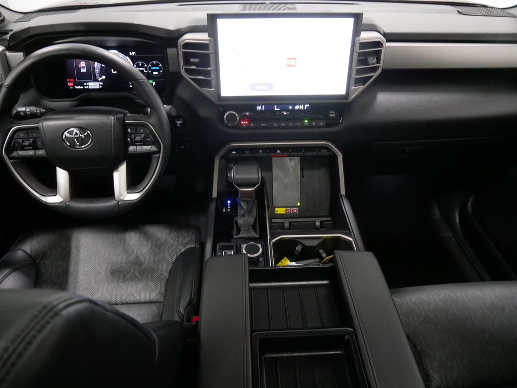 2025 Toyota Tundra Limited - Photo 19
