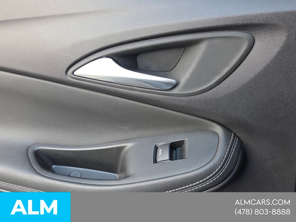 Used 2025 Gray Buick Preferred image 17